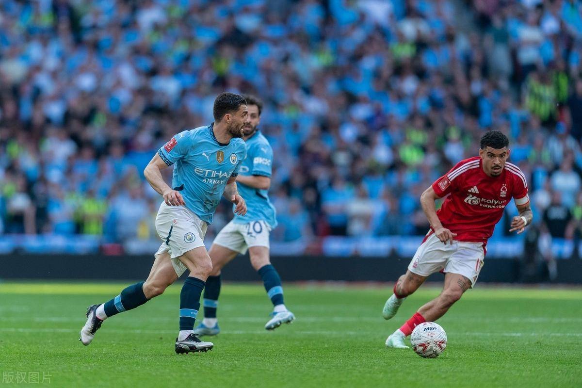 英超战队状态火热,誓夺总冠军 英超战队状态火热,誓夺总冠军