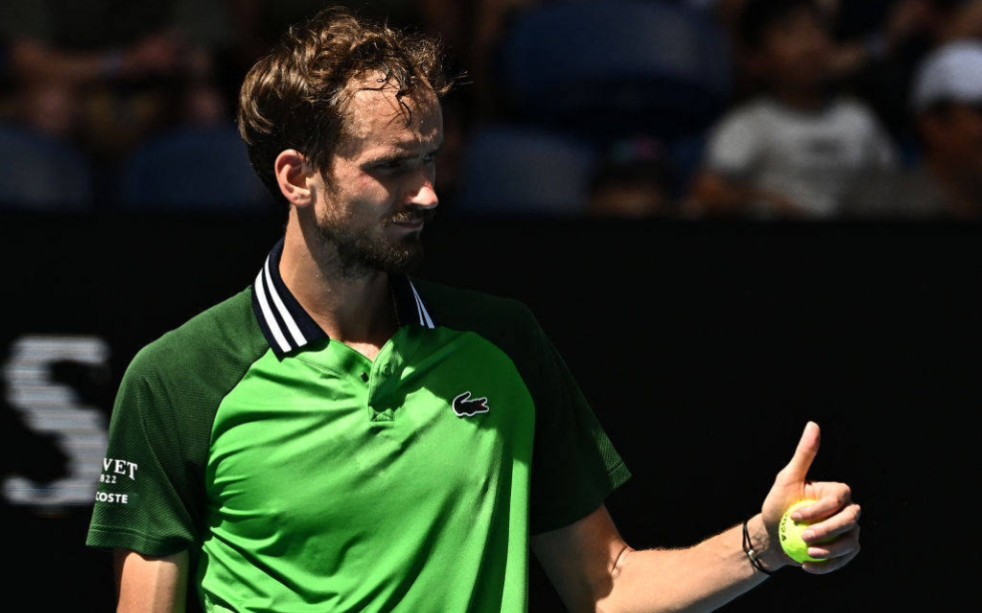 年终总决赛轻取澳网，梅德韦杰夫刷新纪录