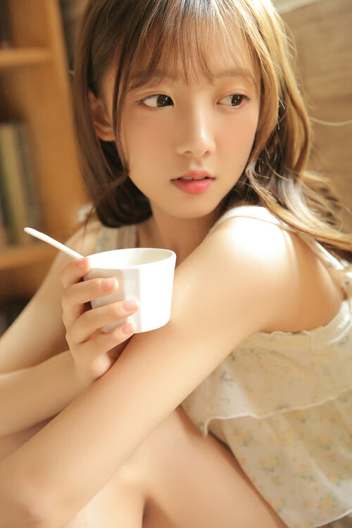 东西方篮球同日巅峰，勇士击溃浙江，马克西东决封神