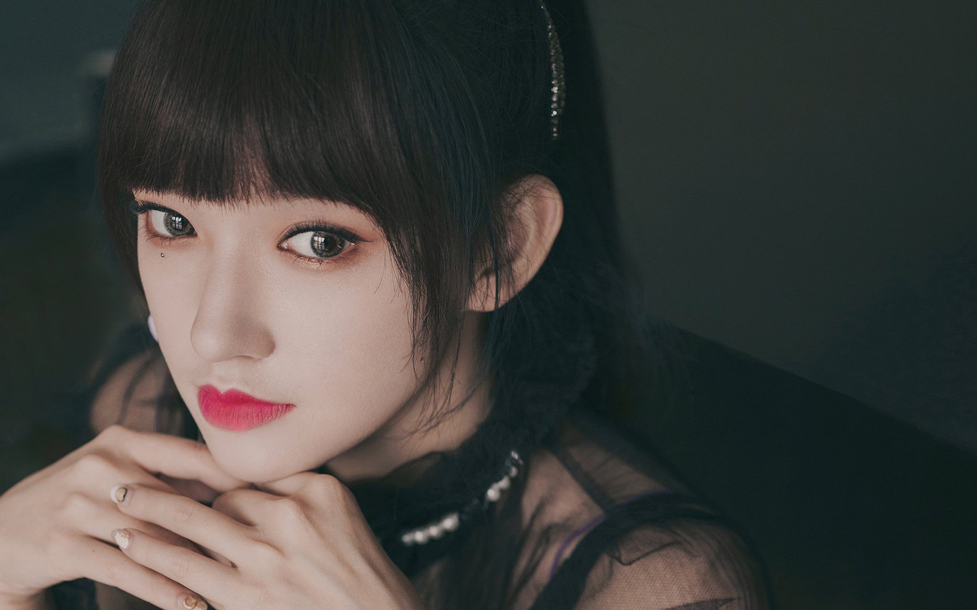 双城记,英超争冠白热化与雄鹿绝境求生的体育启示录