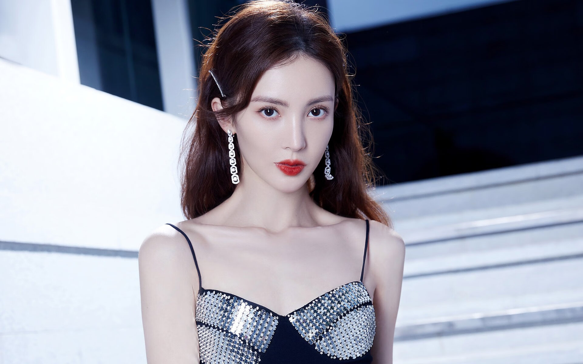 东决夜空那把刀，米切尔绝杀时刻如何撕裂寂静