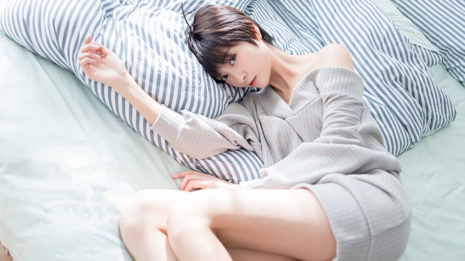 绿茵交响诗,姆巴佩大师级演出主导哥伦比亚狂胜奥地利