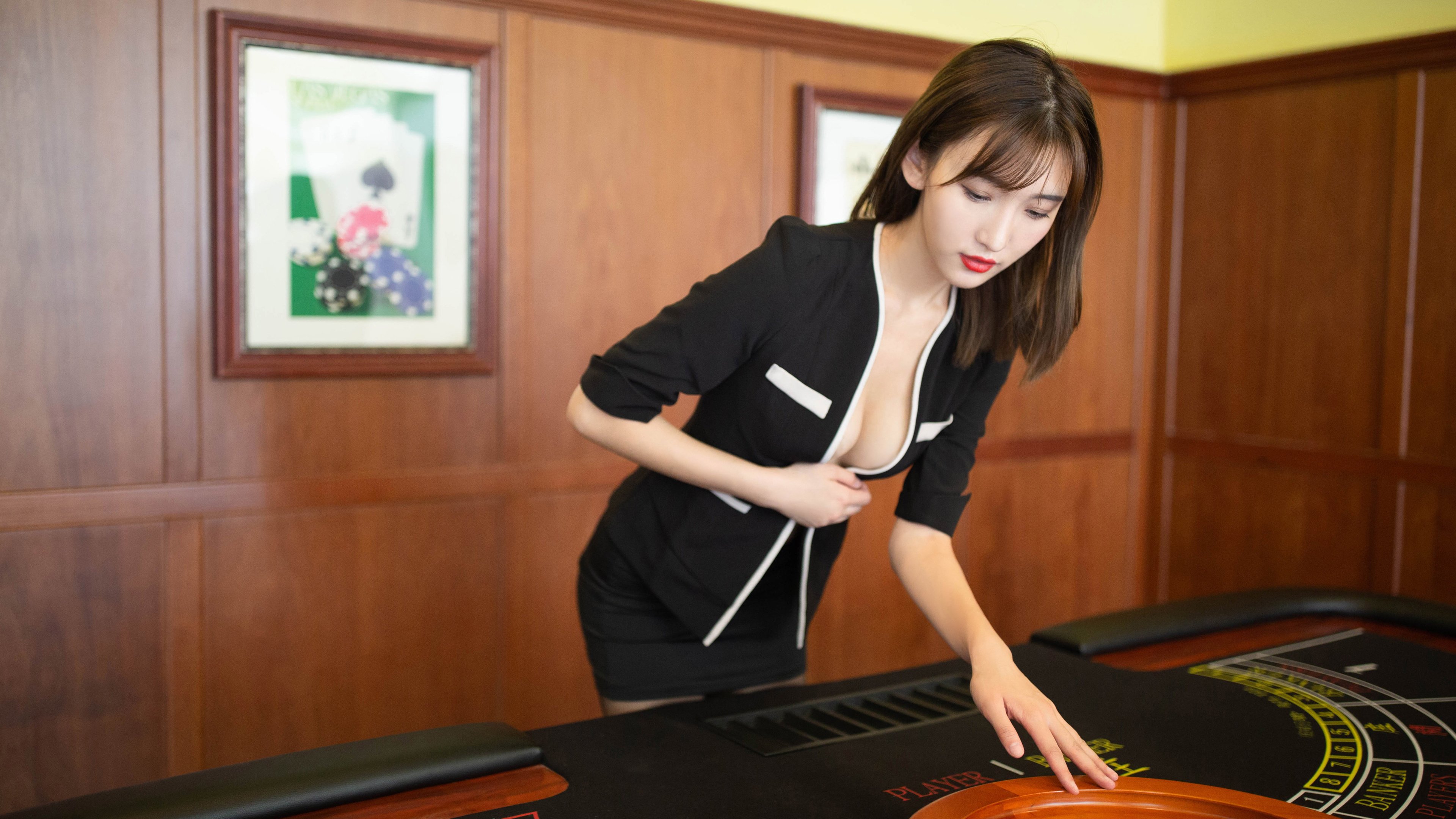 数据狂潮中的孤独战神,米切尔的欧冠半决赛封神之夜