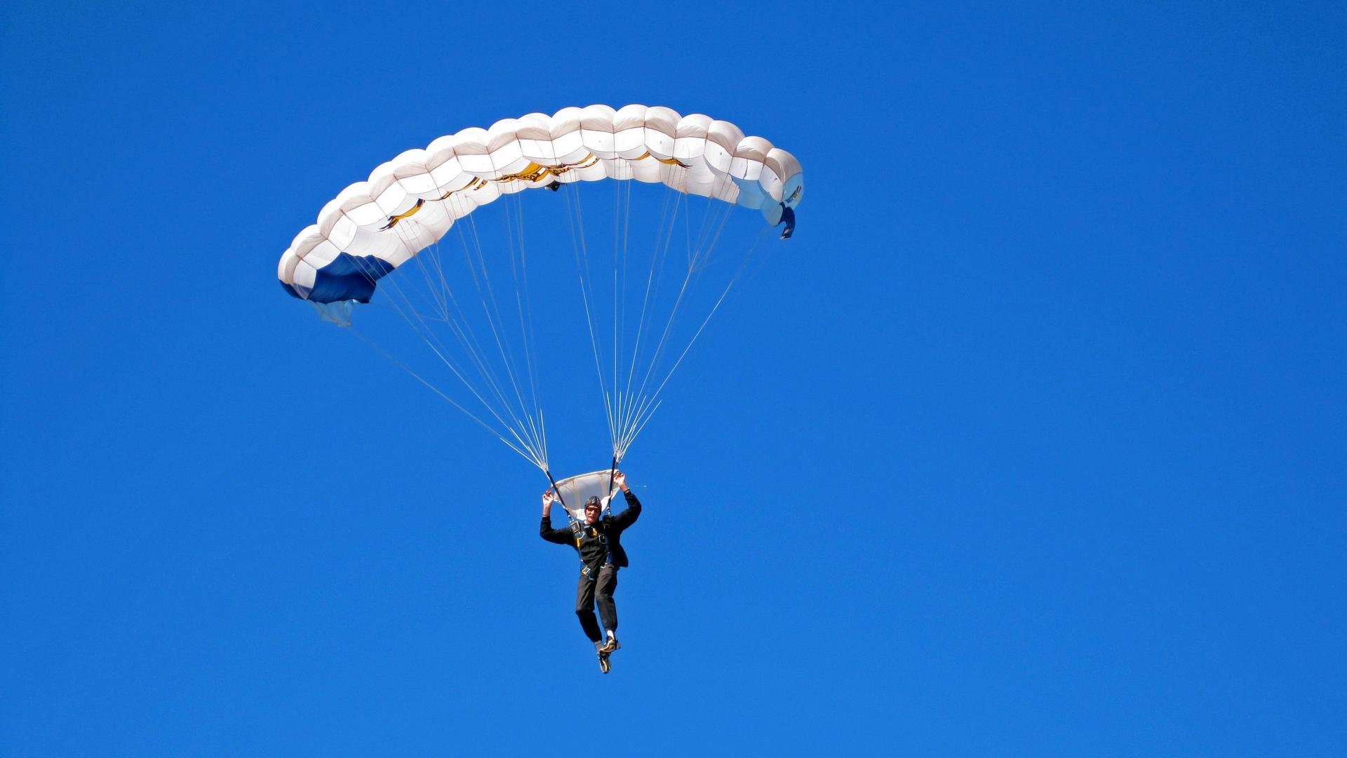 当摩纳哥模式踏平澳洲大陆，梅西如何成为破局关键先生